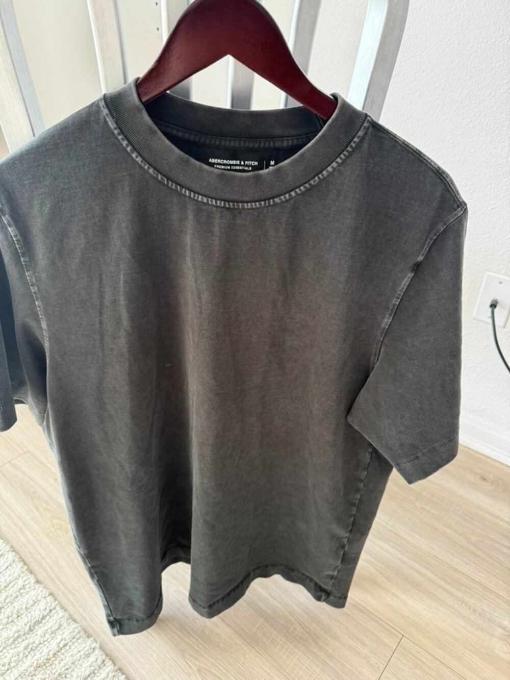 Abercrombie & Fitch Boxy T-Shirt Medium Charcoal